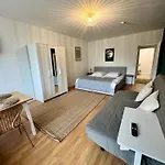 Thefairhome - 5 Min To Fair, 8min To Center * Dusseldorf