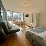 Thefairhome - 5 Min To Fair, 8min To Center Apartment Dusseldorf