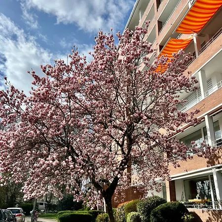 Thefairhome - 5 Min To Fair, 8min To Center Apartment *